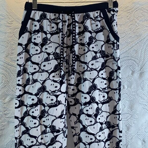 Peanuts Black and White Snoopy Pajama Pants Size S - Picture 2 of 10